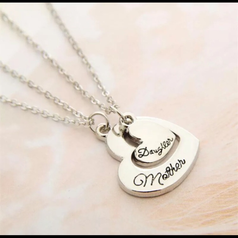Mother daughter two piece necklace set